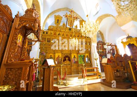 Innenraum des Timiou Stavrou Kloster, Omodos, Troodos-Gebirge, Zypern, Östliches Mittelmeer Stockfoto