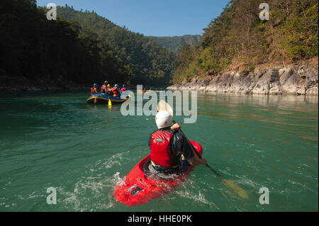 Eine rafting-Expedition auf dem Karnali River, West-Nepal Stockfoto