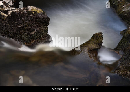 Fluss Irfon Wasserfälle, Abergwesyn, in der Nähe von Llanwrtyd Wells, Powys, Wales, UK. Stockfoto