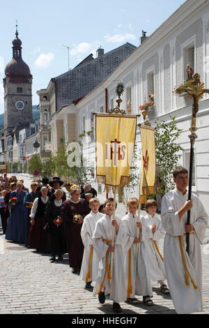 Fronleichnamsprozession in Waidhofen / Ybbs, Österreich, Mostviertel-Region Stockfoto