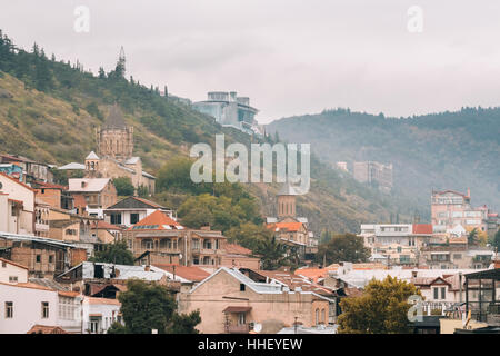 Heilige Mutter Gottes Kirche Bethlehem - Bethlehem Oberkirche und Unterkirche Betlemi in Tiflis, Georgien. Stockfoto