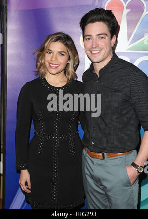 Pasadena, Kalifornien, USA. Januar 2017. Amerika Ferrera, Ben Feldman. 2017 NBCUniversal Winter Press Tour im Langham Huntington Hotel. Quelle: F. Sadou/AdMedia/Alamy Live News Stockfoto