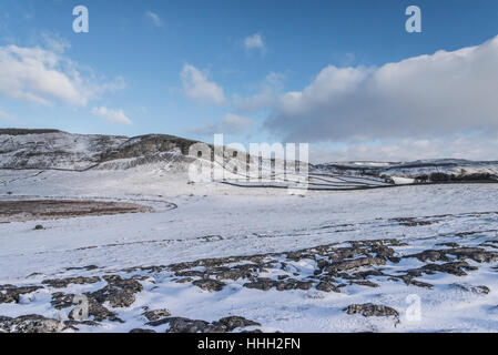 Crummack Dale bei Robin Proctor Narbe im winter Stockfoto