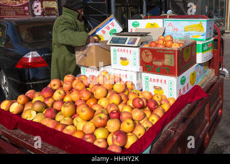 Straßenmarkt, Yinchuan, Provinz Ningxia, China Stockfoto