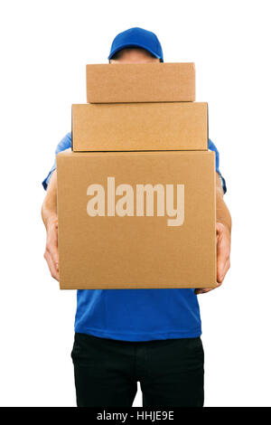 Lieferung Mann, der Haufen aus Pappe hält Boxen vorne Stockfoto