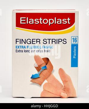 Elastoplast Finger Streifen extra flexibles Gewebe extra lang extra halten Gips. Stockfoto
