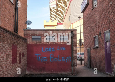 Abbrucharbeiten weiter auf West Ham Boleyn Ground. Stockfoto