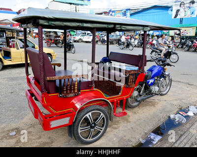 Ein schickes Tuk-Tuk in den Straßen von Kambodscha Stockfoto