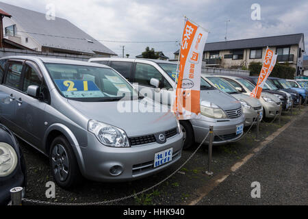 Occasion/Gebrauchtwagen Shop, Isehara City, Präfektur Kanagawa, Japan Stockfoto