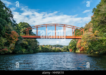 Kameyama Brücke im Herbst, Chiba, Japan Stockfoto