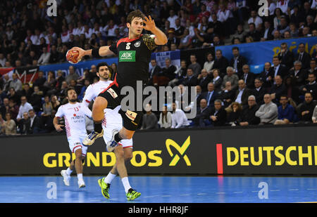 Rouen, Frankreich. 20. Januar 2017. Deutschlands Uwe Gensheimer in Aktion in der Gruppe C vorläufige Runde in der Handball-Weltmeisterschaft in Rouen, Frankreich, 20. Januar 2017. Foto: Marijan Murat/Dpa/Alamy Live News Stockfoto