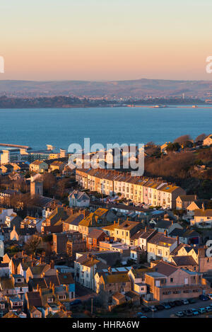 Portland Heights, Portland, Dorset, UK.  20. Januar 2017.  Großbritannien Wetter.  Der Blick vom Portland Höhen auf der Isle of Portland in Dorset, Blick über Wren in Richtung Weymouth an einem kalten ständiger Tag am späten Nachmittag kurz vor Sonnenuntergang.  Bildnachweis: Graham Hunt/Alamy Live-Nachrichten. Stockfoto