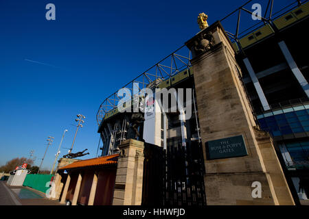 Twickenham Stadium, allgemeine Ansicht, GV, West Stand, Rose und Mohn Tore, Löwentor Stockfoto