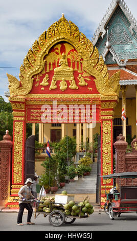 Phnom Penh ist die pulsierende Hauptstadt des Königreichs Kambodscha. (Befindet sich auf dem Mekong River) Stockfoto