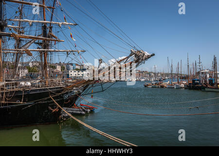 Große Schiffe "Kaskelot" und "Earl of Pembroke", Milford Haven, Pembrokeshire, Seafair Haven 2008 Stockfoto