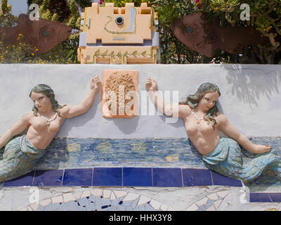 Skurrile Kunst und Bildhauerei an der Villa Tabaiba Corralejo, Fuerteventura. Stockfoto