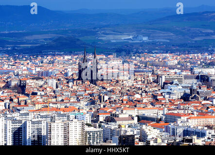 Luftbild Stadt Clermont-Ferrand Puy de Dome Auvergne Zentralmassiv-Frankreich Stockfoto