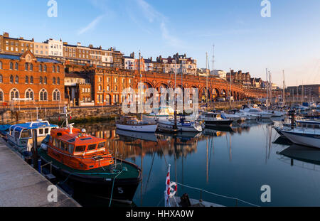 Die Royal Harbour Marina Ramsgate, Kent. Stockfoto