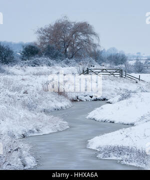 Ein Winter-Szene an Oare Sümpfe Nature Reserve, Kent Stockfoto