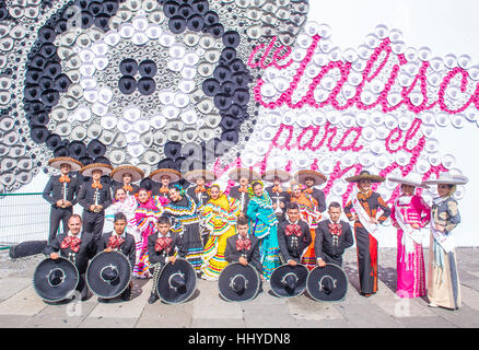 GUADALAJARA, Mexiko - AUG 28: Tänzer Teilnahme am 23. internationalen Mariachi & Charros Festival in Guadalajara Mexiko am 28. August 2016. Stockfoto