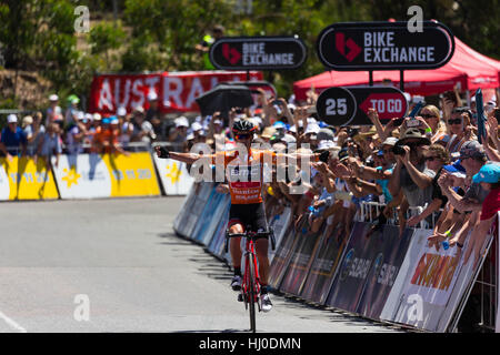 Adelaide, South Australia, Australien. 21. Januar 2017. Richie Porte, BMC Racing Team gewinnt 5. Etappe der Tour Down Under, Australien am 21. Januar 2017 Credit: Gary Francis/ZUMA Draht/Alamy Live News Stockfoto