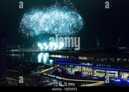 Aarhus (Dänemark). 21. Januar 2017. Zweitgrößte Stadt Dänemarks, Aarhus, wurde als die Europäische Kulturhauptstadt 2017 anerkannt und Gastgeber die Eröffnungsfeier im Stil. Aarhus wird der diesjährigen Feierlichkeiten nutzen, um die Vielfalt der Kultur in der Stadt zu fördern und kann voraussichtlich rund 10 Millionen Besucher im Laufe des Jahres begrüßen zu dürfen. Touristen und Einheimische gleichermaßen behandeln wir zu Hunderten von Veranstaltungen, Aufführungen und Kunstinstallationen ganzjährig die voraussichtlich mehr als 800 Millionen Euro im Tourismus zu generieren. Bildnachweis: Matthew James Harrison/Alamy Live-Nachrichten Stockfoto