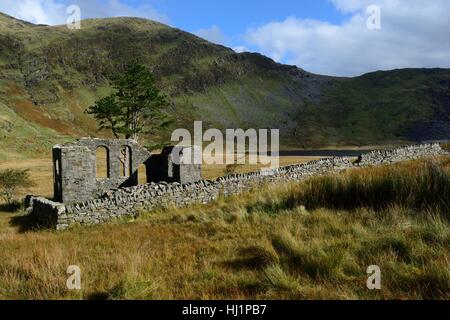 Runis Welsh Stein Rhosydd Methodist Kapelle Cwm Cymorthin Tal Snowdonia National Park Wales Cymru UK GB Stockfoto