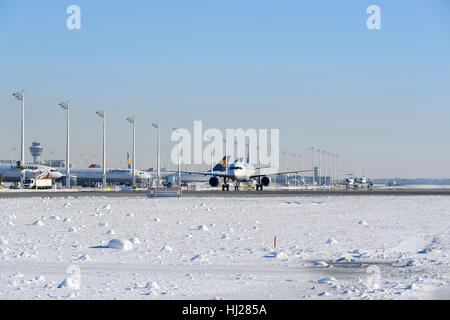 Lufthansa Regional, CityLine, Stadt-Linie, LH, Airbus, A, Line Up, Flugzeuge, Flugzeug, Flugzeug, Stockfoto