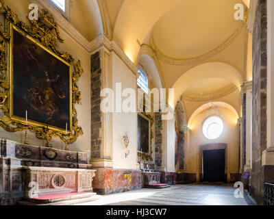 Catania, Italien - 13. September 2015: Innenraum der Kathedrale von Santa Agatha - Catania Duomo in Catania, Sizilien, Italien. Stockfoto