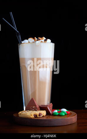 Eiskaffee mit Schokoladeneis Stockfoto