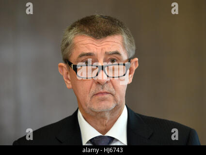 Tschechische Vizepremierminister und Finanzminister Andrej Babis, Fotos, Pläne, sich seine Beziehung zu der Agrofert Holding Anfang Februar sagte er CTK gleichzeitig die Zollbeamten in Jiloviste heute auf Donnerstag, 26. Januar 2017, fügte hinzu, dass das neue Gesetz, das ihn zwingt, aufgeben Agrofert verfassungsfeindliche. (CTK Foto/Katerina Sulova) Stockfoto