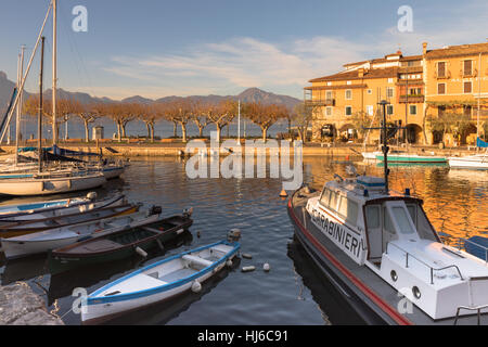 Torri del Benaco Marina Gardasee Italien Stockfoto