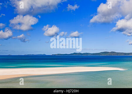 Coral Sea Great Barrier Riff Whitsundays Inseln Whitehaven Beach weißen Quarzsand und sauberes Wasser an einem sonnigen Sommertag in Queensland, Australien. Stockfoto