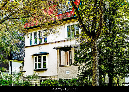 Villa in Berlin Grunewald, wo Judith Kerr mit ihrer Familie lebte, bis sie 1933 zur Emigration nach England hatte Stockfoto