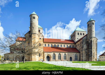 Kirche von St. Michael und St. Michael Kirche, UNESCO-Weltkulturerbe, Hildesheim, Niedersachsen, Deutschland Stockfoto