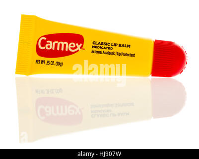 Winneconne, Wisconsin-22 Januar 2017: Tube von Carmex classic Lippenbalsam auf eine isolierte Hintergrund. Stockfoto