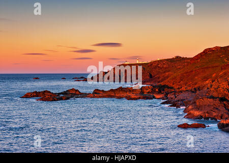 Rich Abend Sonnenuntergang am Pendeen Stockfoto