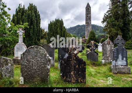 Glendalough-Friedhof in Irland Stockfoto