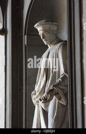 Florenz. Italien. Statue von Cosimo de' Medici (1389-1464), Galerie der Uffizien. Stockfoto