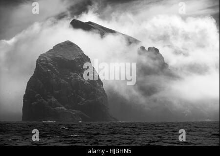 Stac Lee und die Insel Boreray des St. Kilda-Archipels, Schottland. Stockfoto