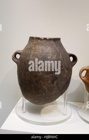 Minoischen Krug Keramik, Archäologiemuseum Heraklion, Kreta, Griechenland Stockfoto