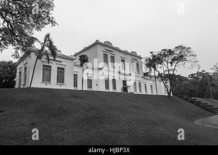 Sao Paulo, Brasilien 18. Juni 2016. Fassade des Vital-Brasilien-Gebäude in Butantan Institut, im Jahre 1901 gegründet. Das Institut ist ein Hersteller von immunobiologic Stockfoto