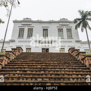 Sao Paulo, Brasilien 18. Juni 2016. Fassade des Vital-Brasilien-Gebäude in Butantan Institut, im Jahre 1901 gegründet. Das Institut ist ein Hersteller von immunobiologic Stockfoto