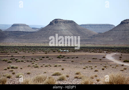 Landebahn für Touristen in Namibia, Fish River Canyon Lodge Stockfoto