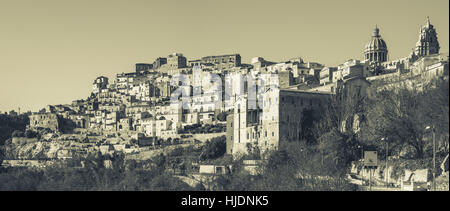 Malerische Aussicht auf Ragusa Ibla, Sizilien, Italien. Sizilianische typische Stadt panorama Stockfoto