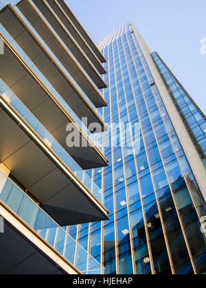 Gae Aulenti Piazza und Hindernissen, neue Architektur im Zentrum von Mailand, in der Nähe von Porta Garibaldi Bahnhof Porta Nuova genannt Stockfoto