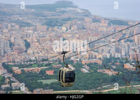 Seilbahn Trapani-Erice, Trapani, Sizilien, Italien Stockfoto