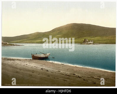 Doon Castle aus dem Loch, Dalmellington, Schottland - Photochrom XIXth Jahrhundert Stockfoto