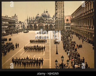 Militärischen Beitrag in St.-Markus Platz, Venedig, Italien - Photochrom XIXth Jahrhundert Stockfoto