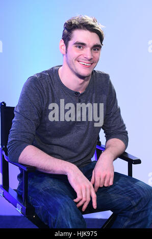 Breaking Bad Sterne RJ Mitte anlässlich einer AOL-Build Serie Veranstaltung bei AOL, Capper Street, London. Stockfoto